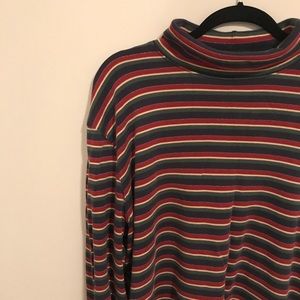 VTG Stripped Turtle Neck